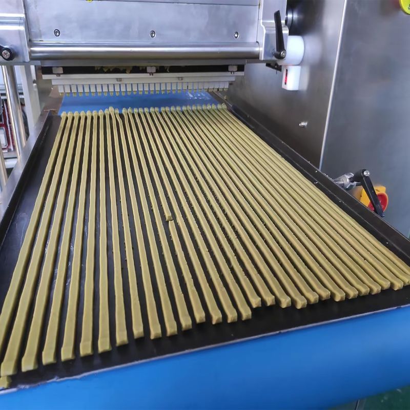 Producenci produkują bezpośrednią sprzedaż 304 automatycznej maszyny do ciasteczek drutu do cięcia maszyny do ciasteczek chipsy do przekąsek sprzęt maszyny